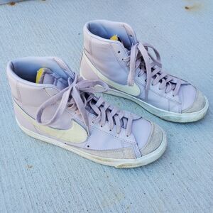 Nike Lavender Blazer Mid '77 High-Tops